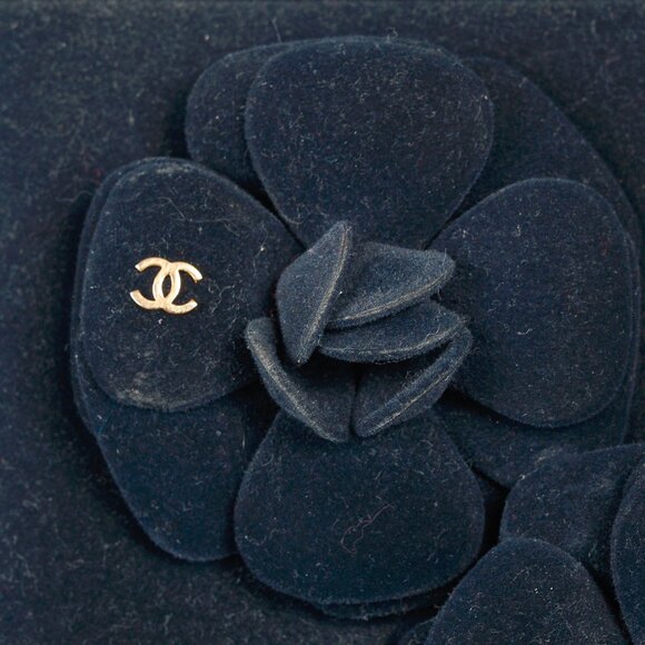 Chanel 11A Navy Velvet Camellia Rubber Rain Boots - Picture 11 of 12